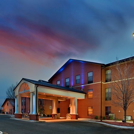 Holiday Inn Express & Suites Batesville By Ihg Екстериор снимка