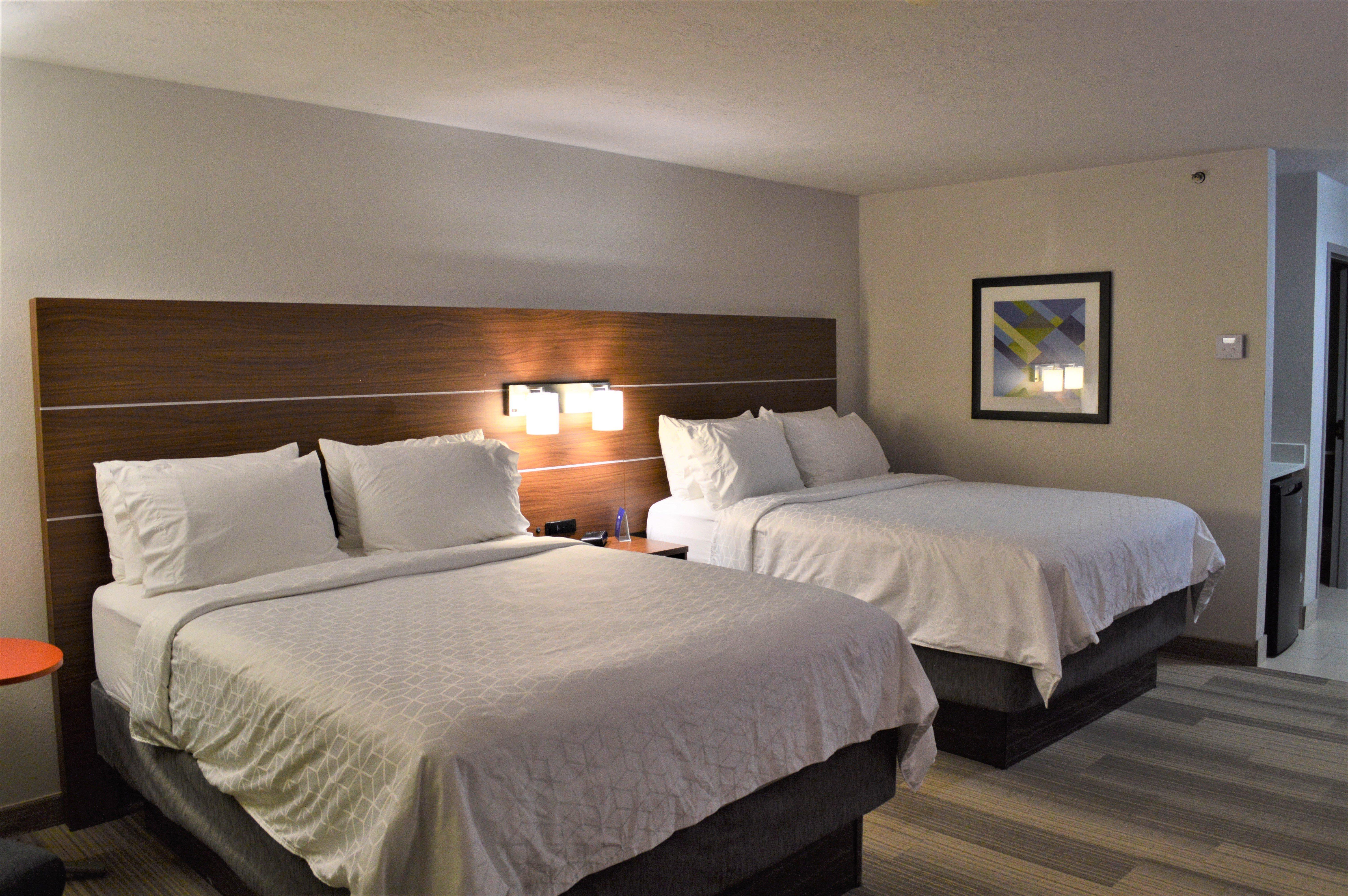 Holiday Inn Express & Suites Batesville By Ihg Екстериор снимка